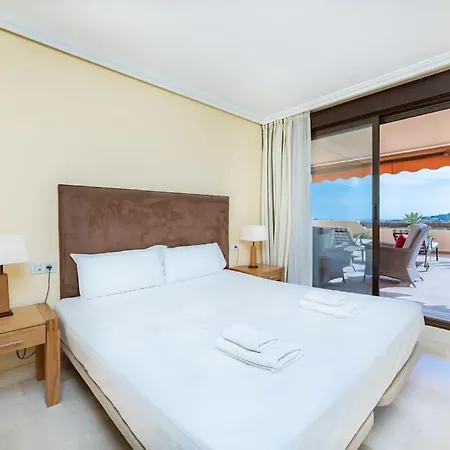 Spacious With Views, Pools + Rdr346