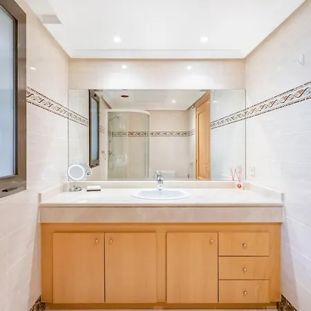 Spacious With Views, Pools + Rdr346 Apartment Estepona