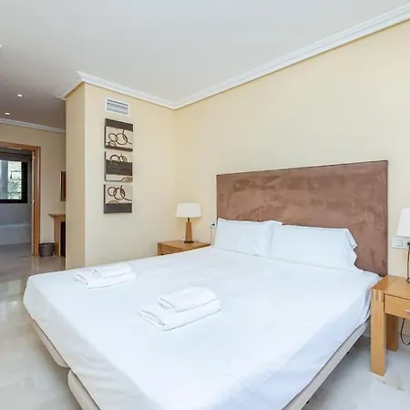 Spacious With Views, Pools + Rdr346